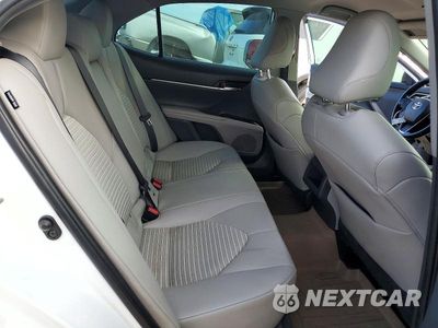 Zdjęcie 10 z 12 samochodu: 2020 TOYOTA CAMRY VIN:4T1G11AK7LU335332 - miniatura