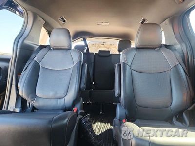 Zdjęcie 10 z 13 samochodu: 2022 TOYOTA SIENNA XSE VIN:5TDDRKEC0NS093869 - miniatura