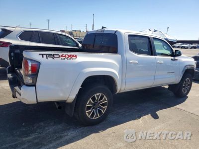 Trzecie zdjęcie samochodu z tyłu: 2023 TOYOTA TACOMA TRD SPORT VIN:3TMCZ5AN3PM651804 - miniatura