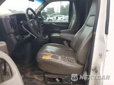 Zdjęcie 7 z 13 samochodu: 2015 CHEVROLET EXPRESS G2500 VIN:1GCWGGCFXF1206105 - miniatura