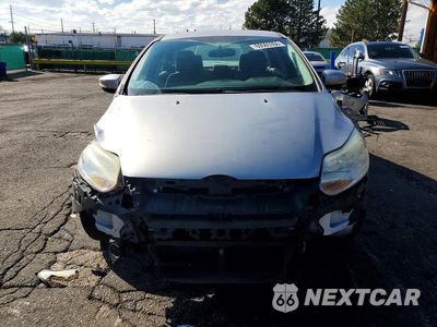 Piąte zdjęcie samochodu w środku: 2014 FORD FOCUS SE VIN:1FADP3F25EL232788 - miniatura