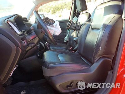 Zdjęcie 7 z 14 samochodu: 2016 JEEP RENEGADE LIMITED VIN:ZACCJBDT2GPC61306 - miniatura