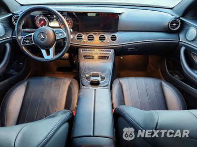 Zdjęcie 8 z 13 samochodu: 2019 MERCEDES-BENZ E 450 4MATIC VIN:WDDZF6JB0KA652113 - miniatura