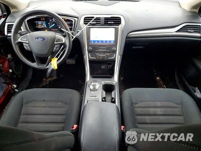 Zdjęcie 8 z 12 samochodu: 2019 FORD FUSION SE VIN:3FA6P0LU8KR101543 - miniatura
