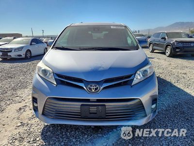 Piąte zdjęcie samochodu w środku: 2018 TOYOTA SIENNA XLE 8-PASSENGER VIN:5TDYZ3DC9JS924370 - miniatura
