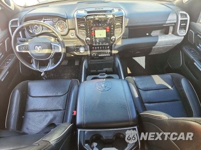 Zdjęcie 8 z 13 samochodu: 2020 RAM 1500 LARAMIE VIN:1C6SRFRT8LN171477 - miniatura