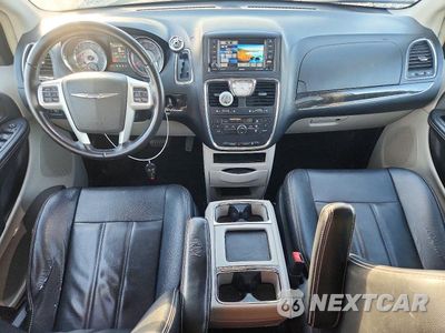 Zdjęcie 8 z 13 samochodu: 2014 CHRYSLER TOWN & COUNTRY TOURING VIN:2C4RC1BG9ER442285 - miniatura