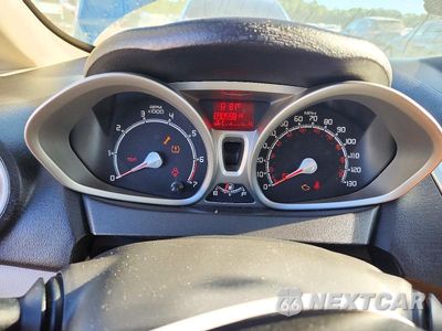 Zdjęcie 9 z 12 samochodu: 2013 FORD FIESTA SE VIN:3FADP4BJ2DM110776 - miniatura