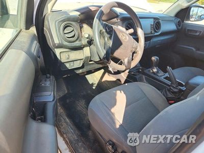 Zdjęcie 8 z 12 samochodu: 2021 TOYOTA TACOMA SR VIN:3TYRX5GN3MT010532 - miniatura
