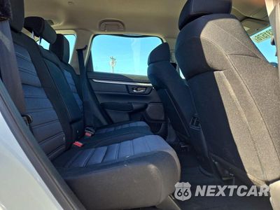 Zdjęcie 10 z 12 samochodu: 2021 HONDA CR-V SE VIN:7FARW2H72ME023813 - miniatura