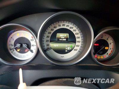 Zdjęcie 9 z 13 samochodu: 2015 MERCEDES-BENZ E 550 VIN:WDDKJ7DB6FF301314 - miniatura
