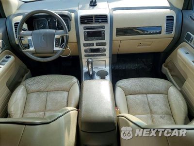 Zdjęcie 8 z 12 samochodu: 2008 LINCOLN MKX VIN:2LMDU88C78BJ02554 - miniatura