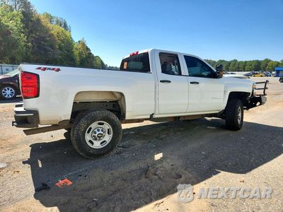 Trzecie zdjęcie samochodu z tyłu: 2018 CHEVROLET SILVERADO K2500 HEAVY DUTY VIN:1GC2KUEG5JZ208310 - miniatura