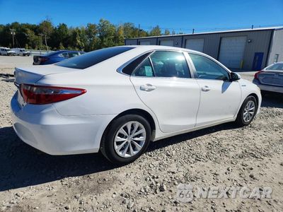 Trzecie zdjęcie samochodu z tyłu: 2015 TOYOTA CAMRY HYBRID LE VIN:4T1BD1FKXFU162470 - miniatura