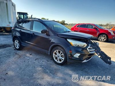 Czwarte zdjęcie samochodu z boku: 2018 FORD ESCAPE SEL VIN:1FMCU0HD0JUA79717 - miniatura