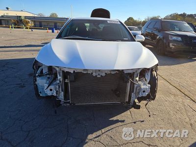 Piąte zdjęcie samochodu w środku: 2022 TOYOTA CAMRY SE VIN:4T1G11AK1NU638867 - miniatura