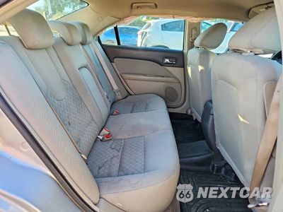 Zdjęcie 10 z 12 samochodu: 2010 FORD FUSION S VIN:3FAHP0GA2AR257729 - miniatura