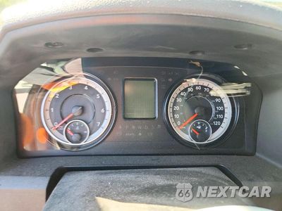 Zdjęcie 9 z 13 samochodu: 2019 RAM 1500 CLASSIC SLT VIN:1C6RR7TT3KS662553 - miniatura