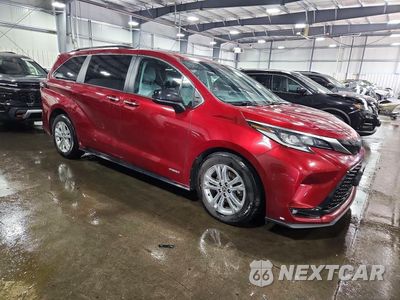 Czwarte zdjęcie samochodu z boku: 2021 TOYOTA SIENNA XSE VIN:5TDDSKFC4MS006122 - miniatura