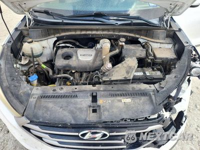 Zdjęcie 12 z 13 samochodu: 2018 HYUNDAI TUCSON VALUE VIN:KM8J33A29JU735207 - miniatura