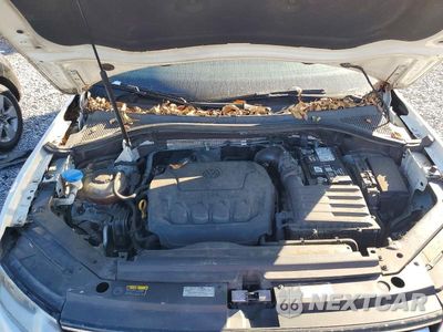 Zdjęcie 12 z 13 samochodu: 2019 VOLKSWAGEN TIGUAN S VIN:3VV1B7AX1KM039393 - miniatura