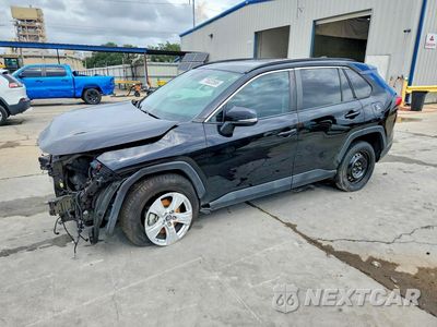 2020 TOYOTA RAV4 XLE 2T3W1RFV2LW098804 - główne zdjęcie licytacji z USA - miniatura
