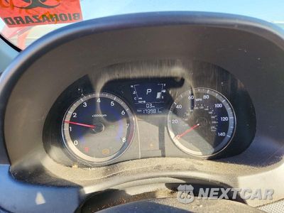 Zdjęcie 9 z 12 samochodu: 2013 HYUNDAI ACCENT GLS VIN:KMHCT4AE1DU521745 - miniatura