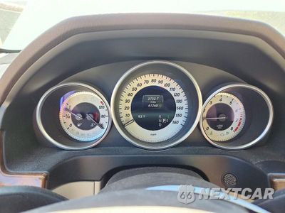 Zdjęcie 9 z 12 samochodu: 2016 MERCEDES-BENZ E 350 VIN:WDDHF5KB3GB286086 - miniatura