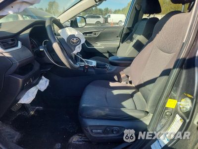 Zdjęcie 7 z 12 samochodu: 2021 TOYOTA RAV4 XLE VIN:2T3P1RFV3MW174990 - miniatura