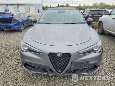 Piąte zdjęcie samochodu w środku: 2021 ALFA ROMEO STELVIO TI VIN:ZASPAKBN6M7D09458 - miniatura