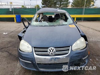 Piąte zdjęcie samochodu w środku: 2009 VOLKSWAGEN JETTA S VIN:3VWJM71K09M172747 - miniatura