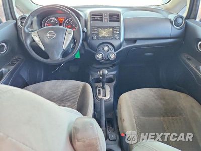 Zdjęcie 8 z 12 samochodu: 2014 NISSAN VERSA NOTE SV VIN:3N1CE2CP8EL356356 - miniatura