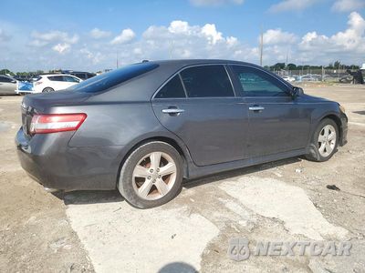Trzecie zdjęcie samochodu z tyłu: 2011 TOYOTA CAMRY SE VIN:4T1BF3EK0BU692173 - miniatura