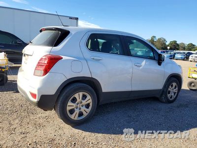 Trzecie zdjęcie samochodu z tyłu: 2017 CHEVROLET TRAX LS VIN:3GNCJKSB7HL244089 - miniatura
