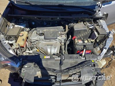 Zdjęcie 12 z 14 samochodu: 2018 TOYOTA RAV4 XLE VIN:JTMWFREV6JD133566 - miniatura