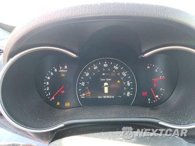 Zdjęcie 9 z 13 samochodu: 2015 KIA SORENTO SX VIN:5XYKW4A70FG632073 - miniatura