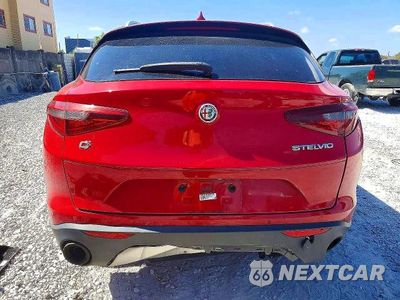 Zdjęcie 6 z 14 samochodu: 2018 ALFA ROMEO STELVIO VIN:ZASFAKAN3J7B81138 - miniatura