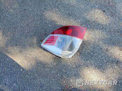 Zdjęcie 12 z 13 samochodu: 2012 HONDA FIT SPORT VIN:JHMGE8H53CC015348 - miniatura