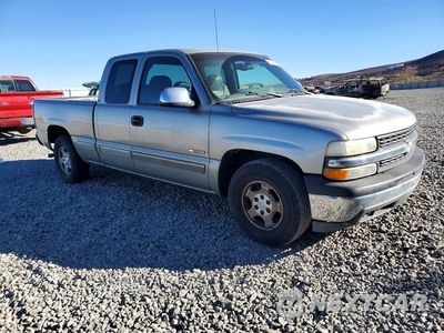 Czwarte zdjęcie samochodu z boku: 2000 CHEVROLET SILVERADO C1500 VIN:1GCEC19T2YZ238715 - miniatura
