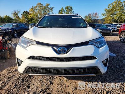 Piąte zdjęcie samochodu w środku: 2018 TOYOTA RAV4 HV SE VIN:JTMJJREV6JD224622 - miniatura