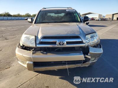 Piąte zdjęcie samochodu w środku: 2005 TOYOTA 4RUNNER SR5 VIN:JTEZU14R750044090 - miniatura