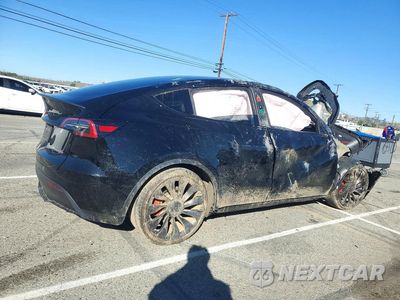 Trzecie zdjęcie samochodu z tyłu: 2023 TESLA MODEL Y VIN:7SAYGDEF2PF764997 - miniatura