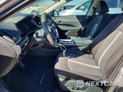 Zdjęcie 7 z 13 samochodu: 2020 HYUNDAI SONATA SEL VIN:5NPEL4JA9LH050835 - miniatura