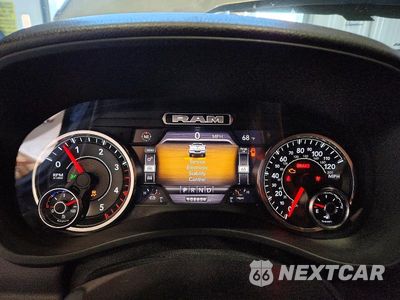 Zdjęcie 9 z 12 samochodu: 2022 RAM 2500 TRADESMAN VIN:3C6UR5CL6NG394415 - miniatura