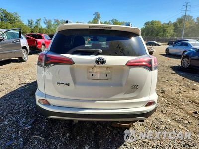Zdjęcie 6 z 13 samochodu: 2018 TOYOTA RAV4 XLE VIN:2T3RFREV7JW762396 - miniatura