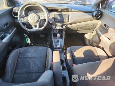 Zdjęcie 8 z 13 samochodu: 2019 NISSAN KICKS SV VIN:3N1CP5CU4KL517296 - miniatura