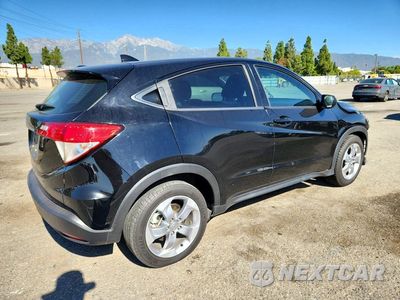 Trzecie zdjęcie samochodu z tyłu: 2021 HONDA HR-V LX VIN:3CZRU5H35MM713965 - miniatura