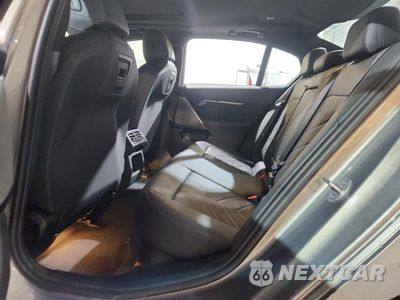 Zdjęcie 10 z 12 samochodu: 2027 BMW 530 XI VIN:WBA53FJ03VCY21272 - miniatura