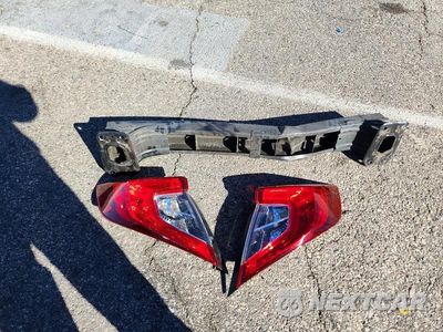 Zdjęcie 12 z 13 samochodu: 2019 HONDA CIVIC EX VIN:19XFC1F3XKE204128 - miniatura