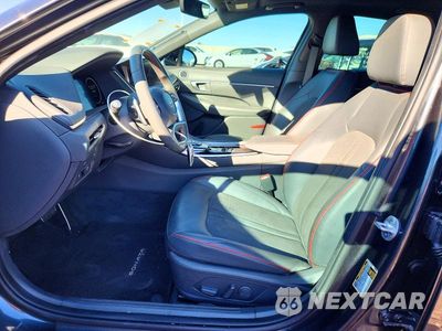 Zdjęcie 7 z 12 samochodu: 2023 HYUNDAI SONATA SEL PLUS VIN:KMHL44J27PA268004 - miniatura